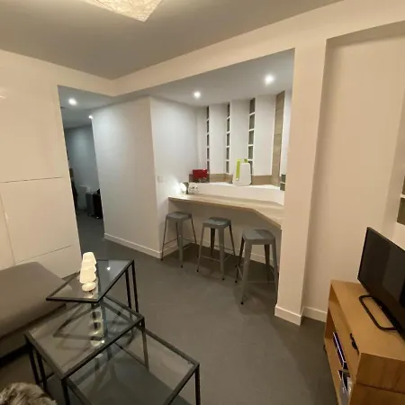 Apartment 35 M2,vue Mer, Plage De Nauzan *